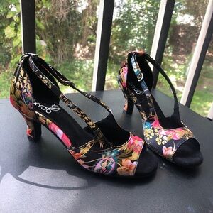 HXYOO Black with floral print Latin dance heels with ankle strap